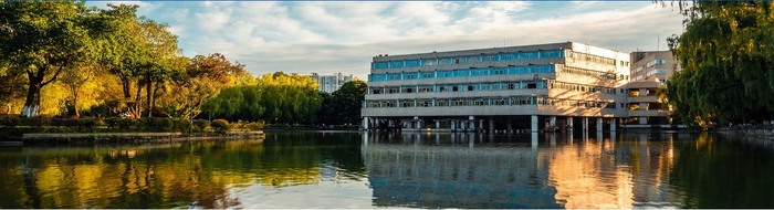 成都理工大学封面.png
